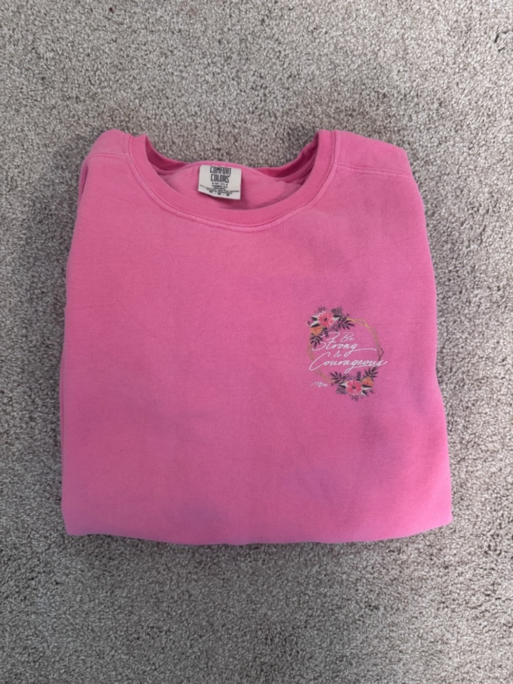 Comfort Colors Women’s Pink Ladyboss Crewneck Sweatshirt